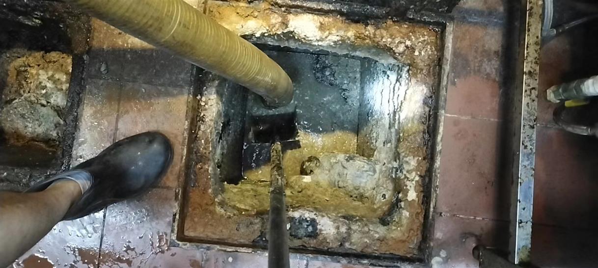 名山化油池清理-污水池清掏