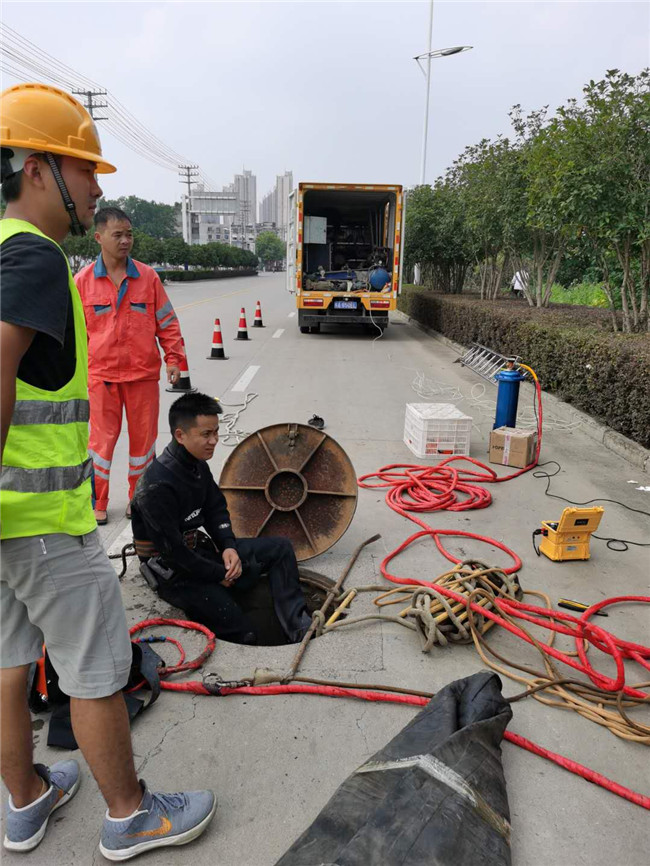 名山翻衬法管道修复技术主要工序